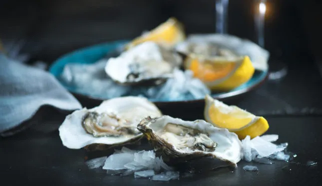 How do oysters help improve men’s health?